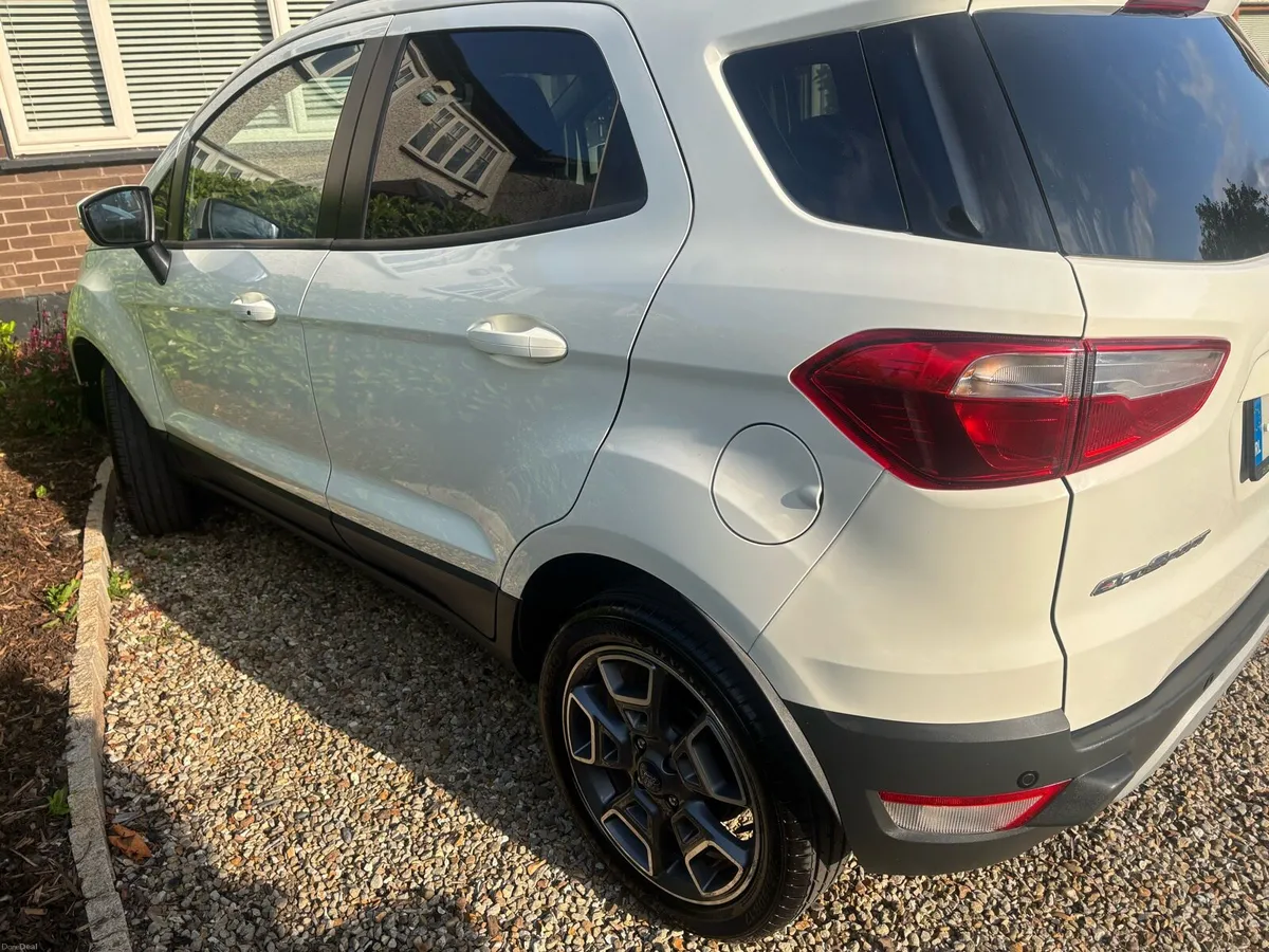 Ford EcoSport 2016 - Image 3