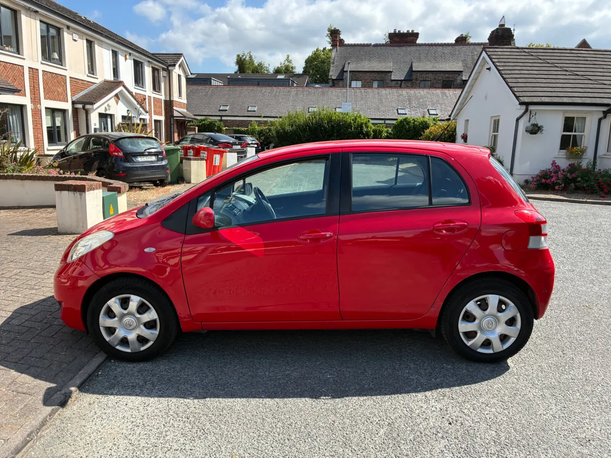 Toyota Yaris - 0872558536 - Image 4