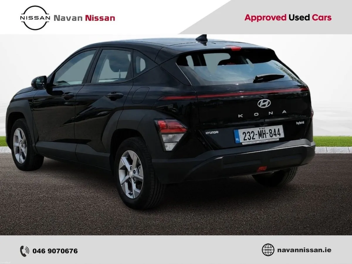 Hyundai KONA 1.6 HYBRID Signature Auto - Image 6