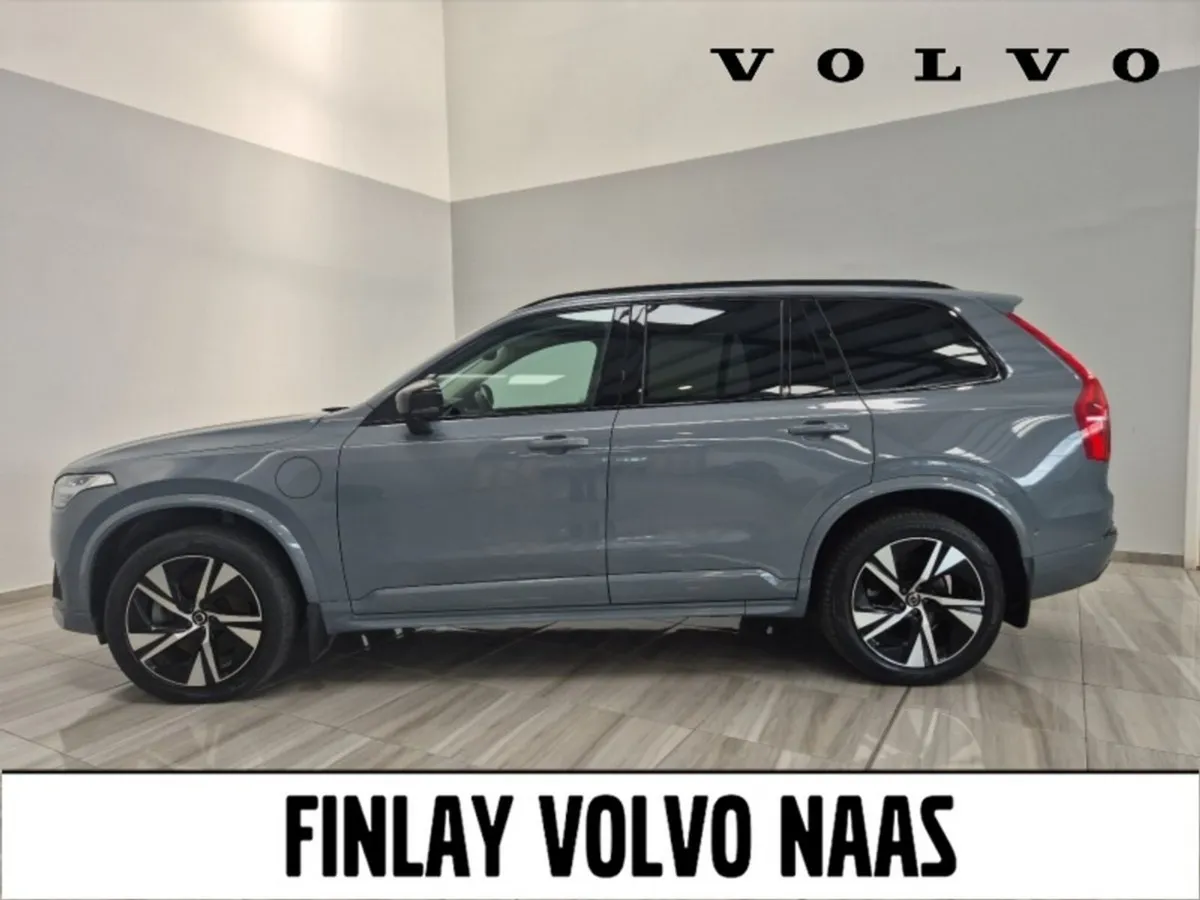 Volvo XC90 2 year warranty XC90 Plus Dark PHEV - Image 5