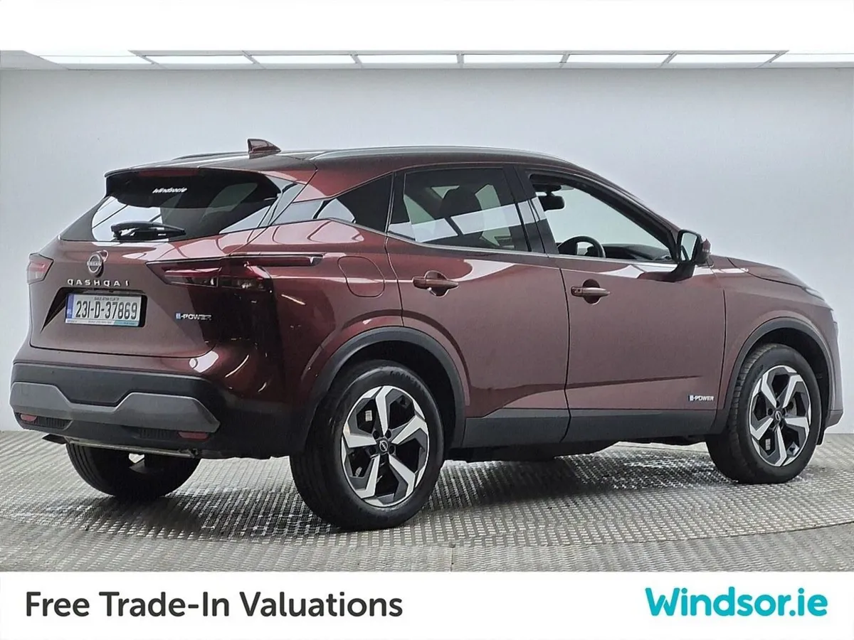 Nissan Qashqai ePower SV Premium low mileage - Image 2