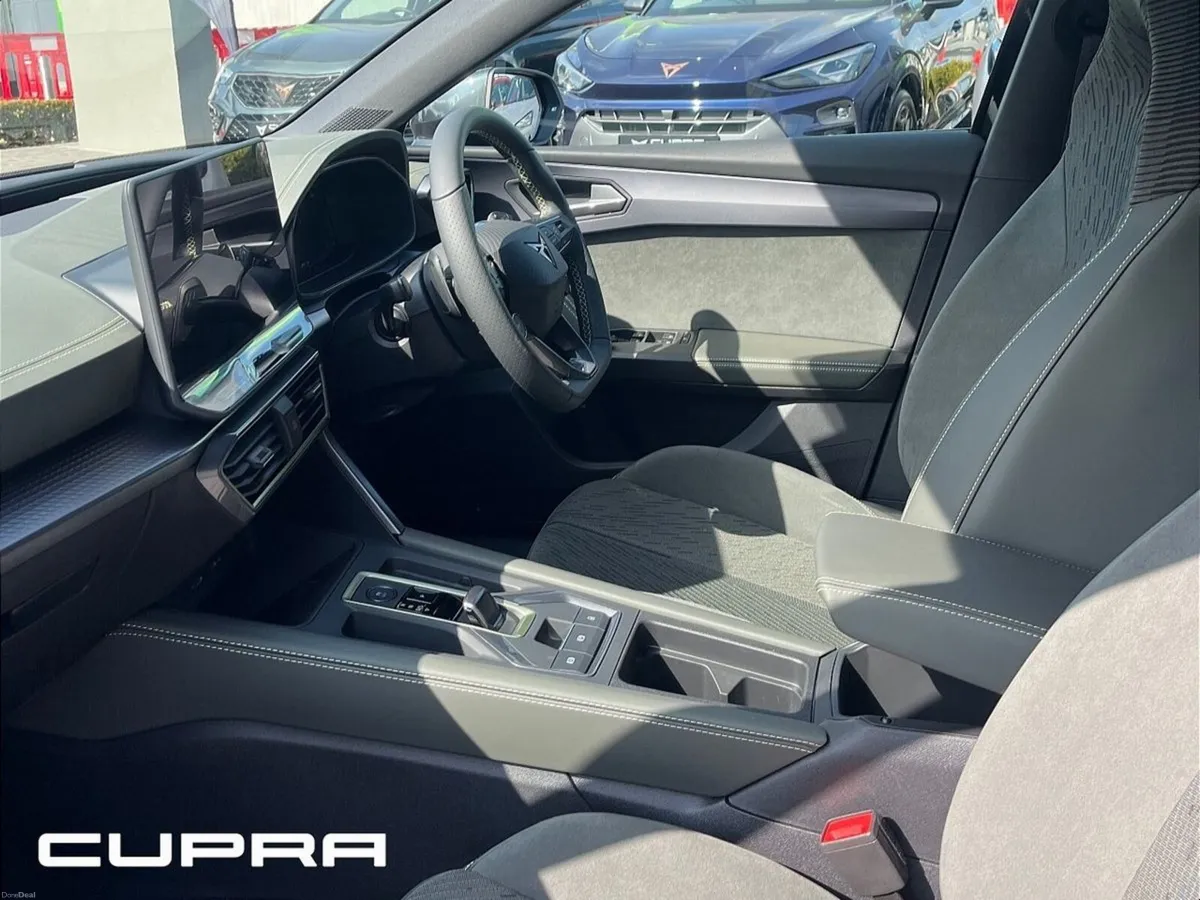 Cupra Leon 2.0TDI 150HP DSG TRIBE EDITION  *5 YEAR - Image 4