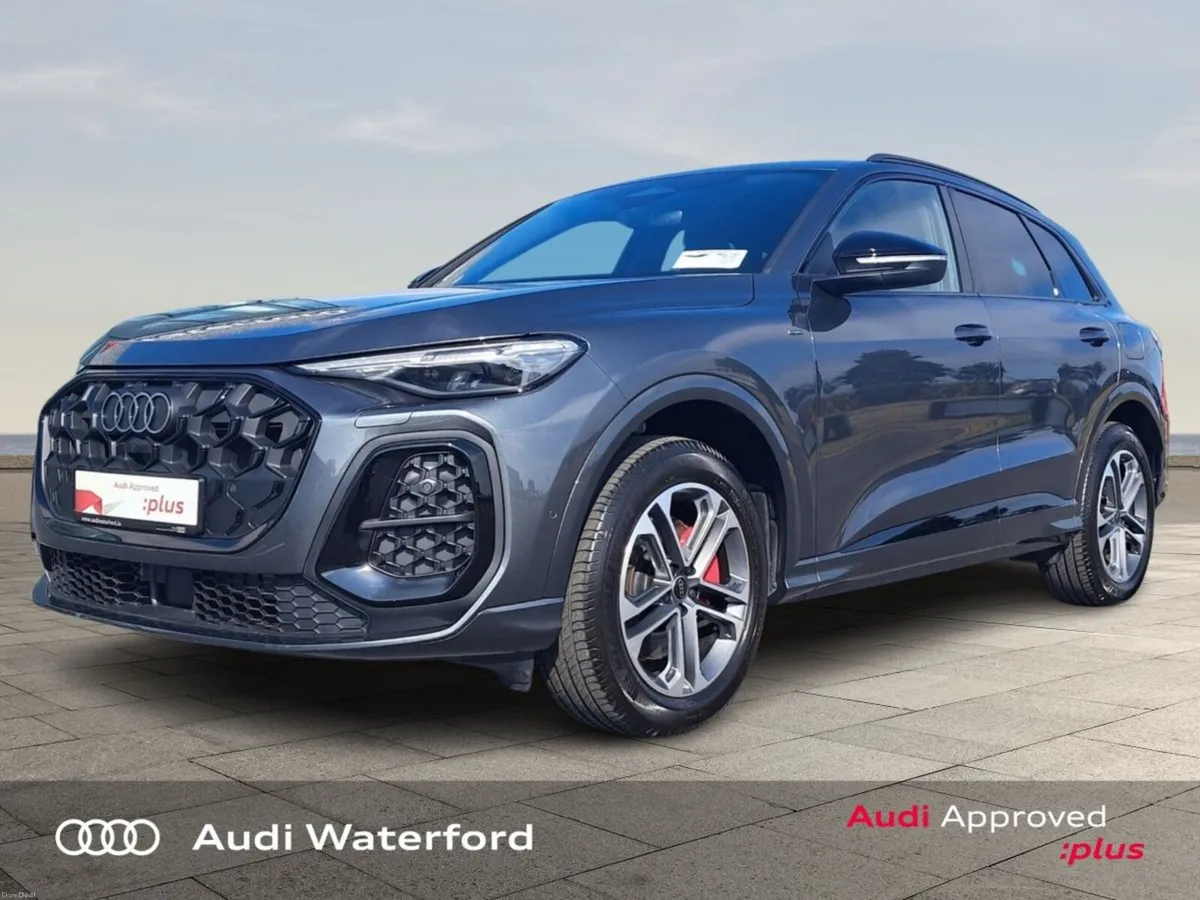 Audi Q5 e-Hybrid S-Line from €720 per month - Image 3