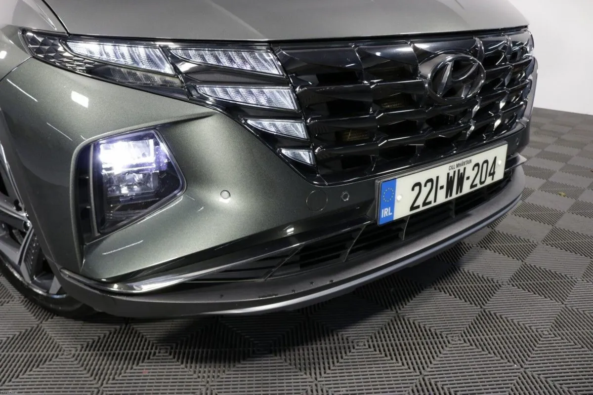 Hyundai Tucson HYBRID EXECUTIVE PLUS 1.6L PETROL A - Image 3