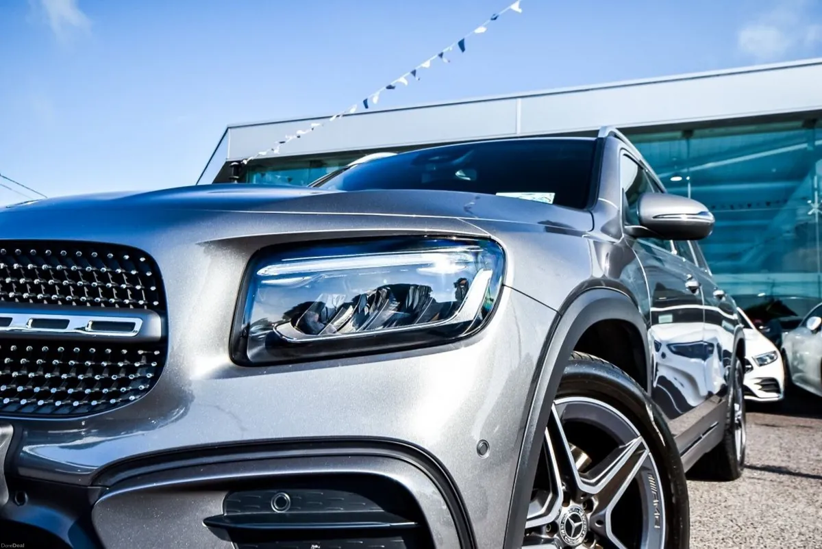 Mercedes-Benz GLB 200d AMG Auto ONLY 23kms - Image 6