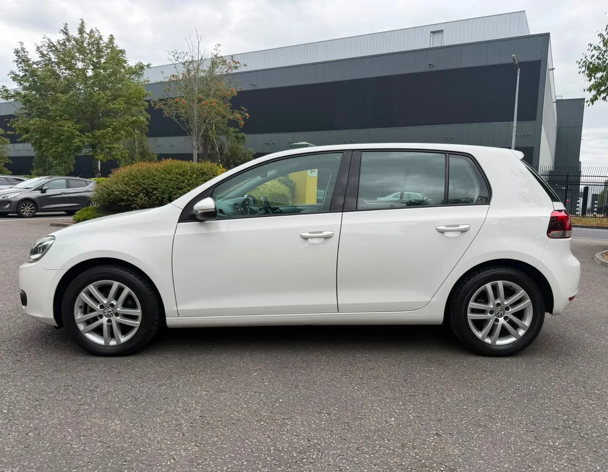 VW Golf 1.2 TSI DSG Highline - Image 6
