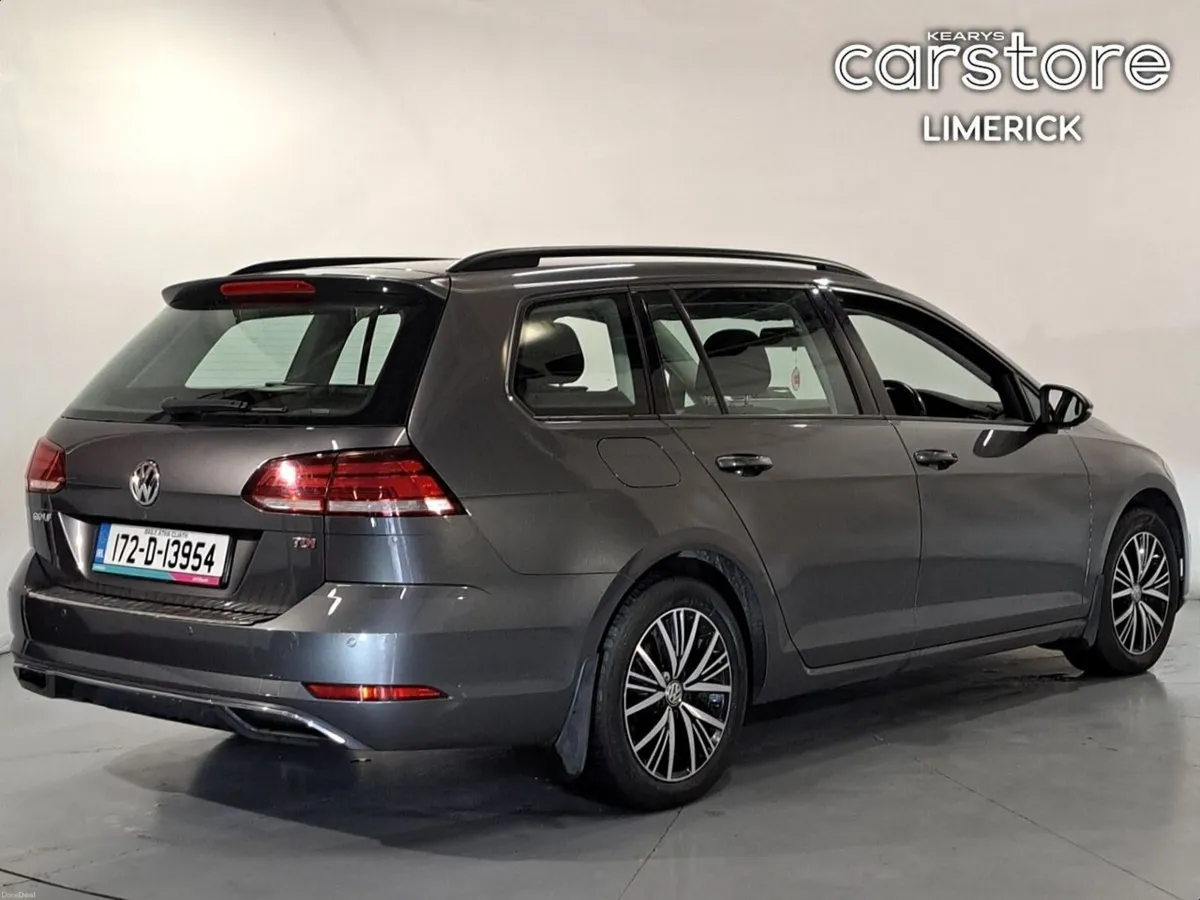 Volkswagen Golf 1.6 TDI 5DR 115HP Comfortline - Image 3