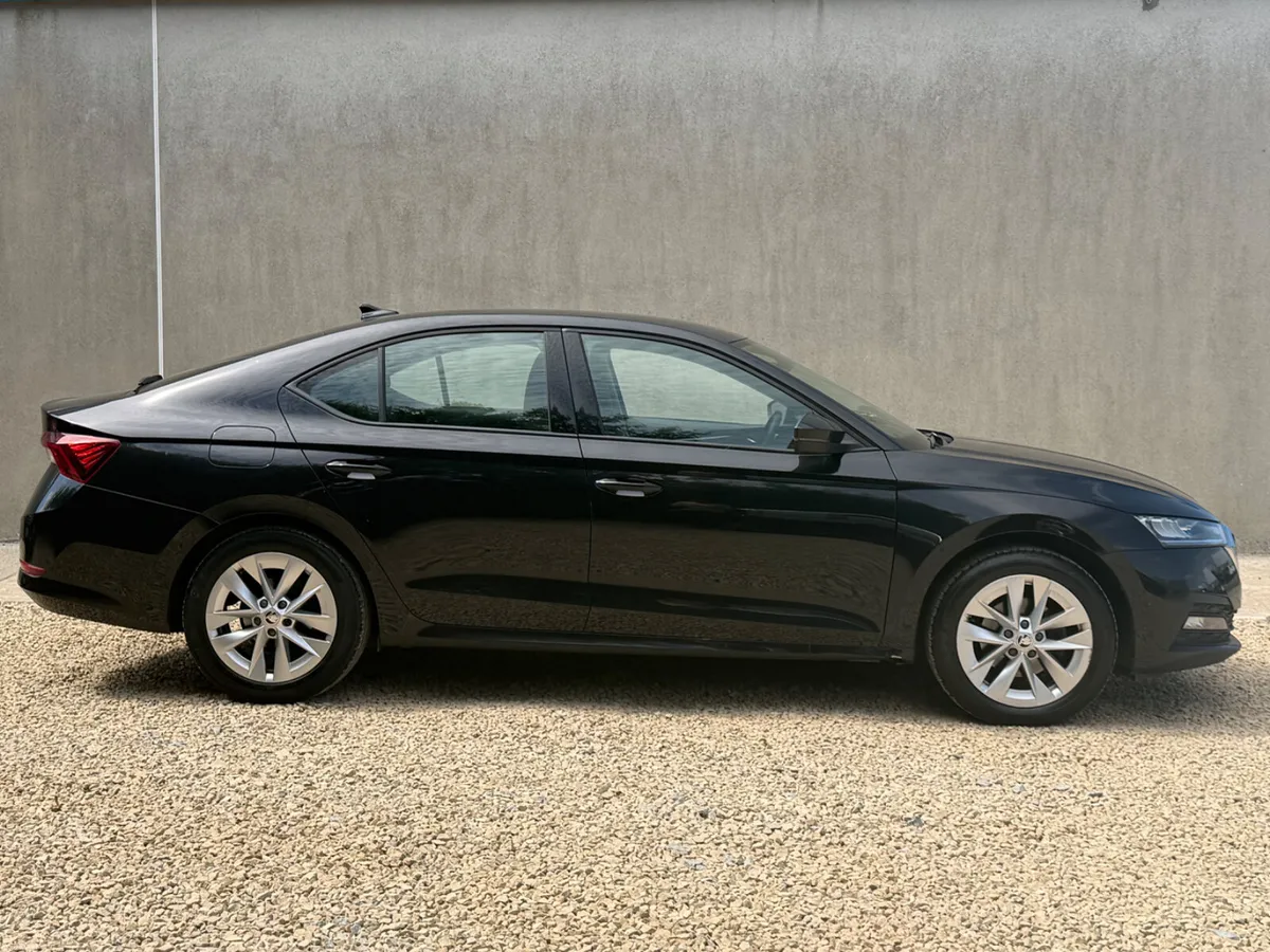 Skoda Octavia 232 - Image 2