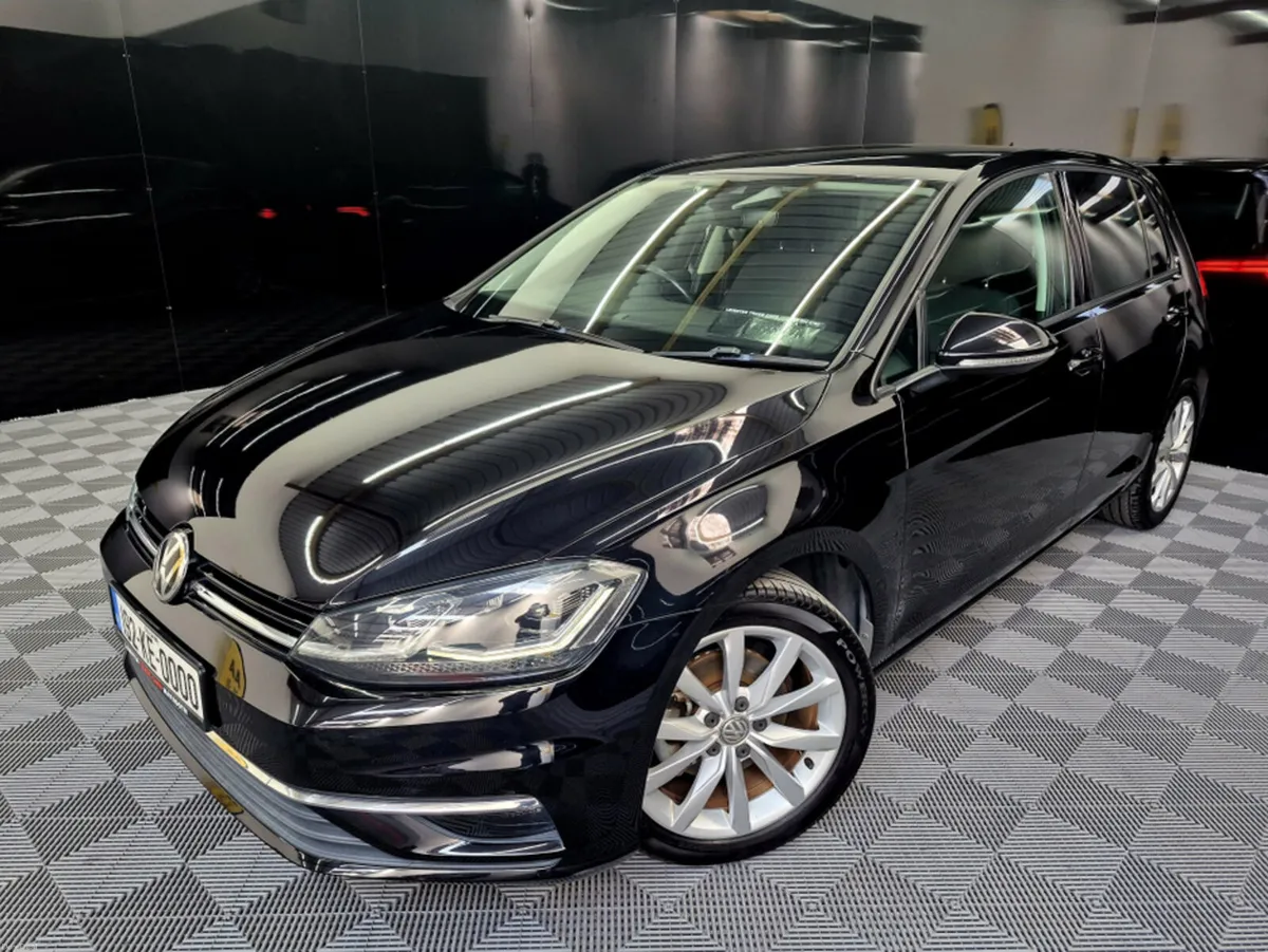 🔥VW Golf Mk7.5 Comfortline Only 20,000km 🔥 - Image 1