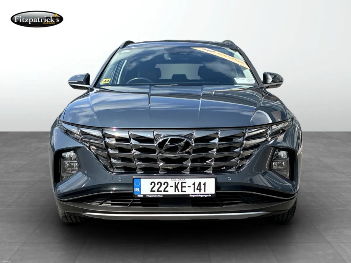 Hyundai Tucson Executive Plus Diesel w/Side Steps - Image 2