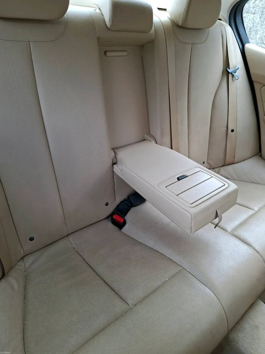BMW 320D 2013 - Image 6