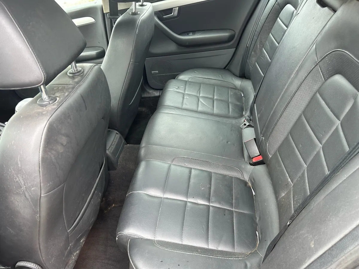 Seat expo - Image 6