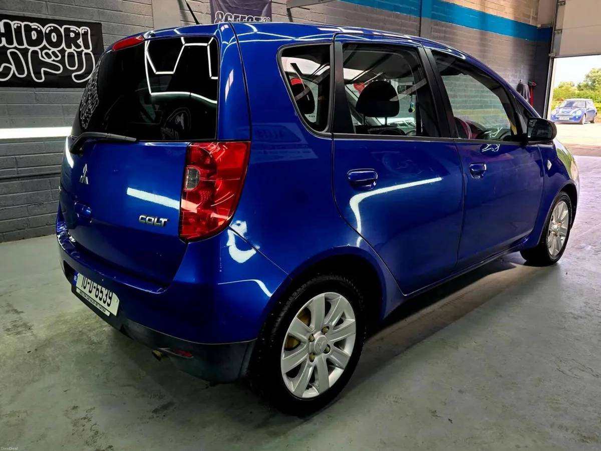 Mitsubishi Colt 2010 - Image 2
