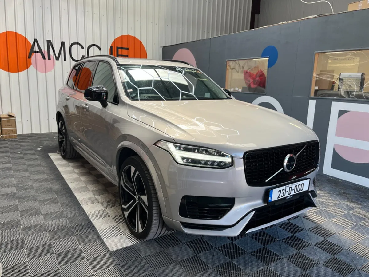 Volvo XC90 2023 VOLVO XC90 T8 PLUG-IN 2.0 AUTOMATI - Image 1