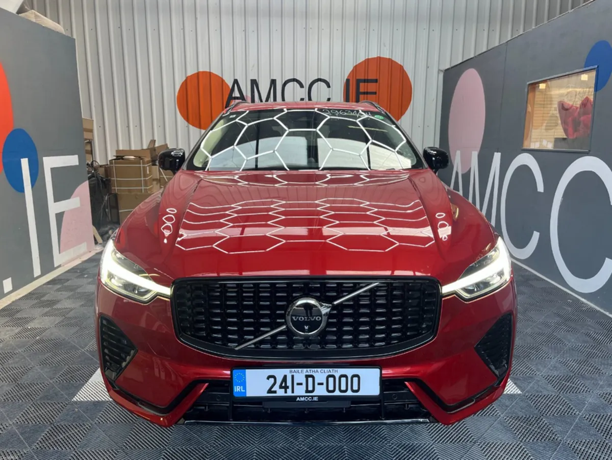 Volvo XC60 2024 VOLVO XC60 T6 PLUG-IN 2.0 AUTOMATI - Image 6
