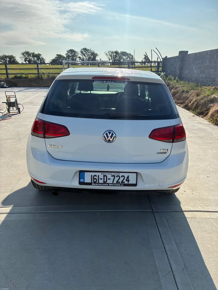 Volkswagen Golf 2016 - Image 2