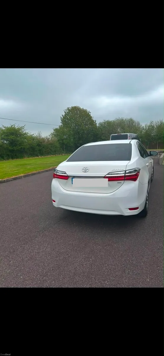 Toyota Corolla - Image 3