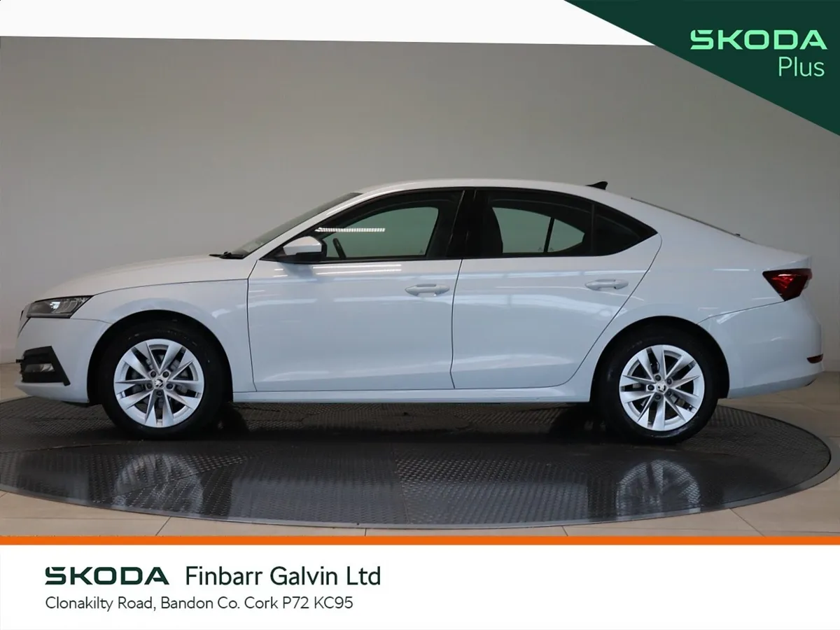 Skoda  OCTAVIA AMBITION  2.0TDI 115HP - Image 6