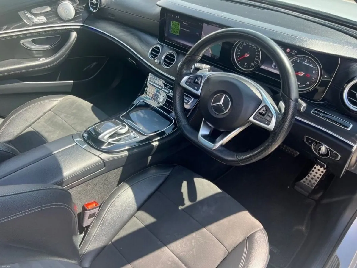 Mercedes-Benz E-Class 350e 2017 Premium AMG Line - Image 2
