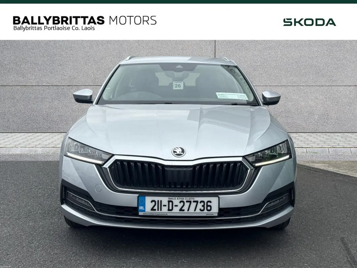 Skoda Octavia  Style 2.0TDI 115HP Combi - Image 3