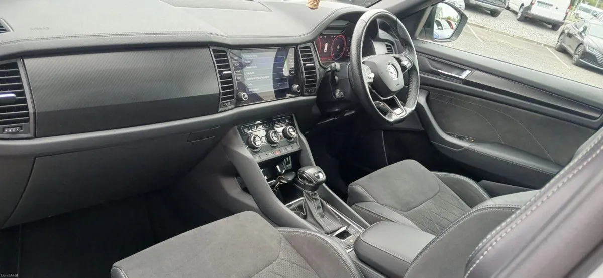 Skoda Kodiaq SportLine 2.0 TDI 150HP DSG  **7 SEAT - Image 3