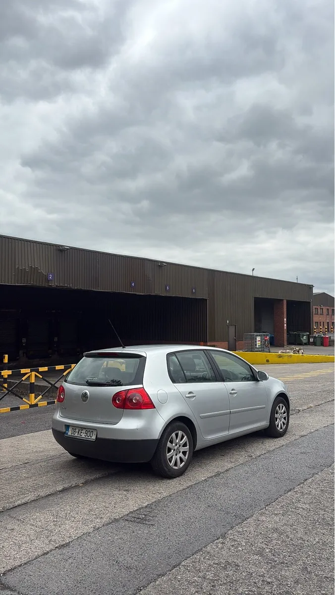 Volkswagen Golf 1.4 petrol - Image 4