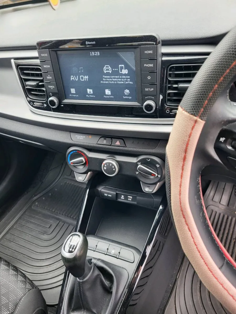 191Kia Rio 1.4 Diesel - Image 3