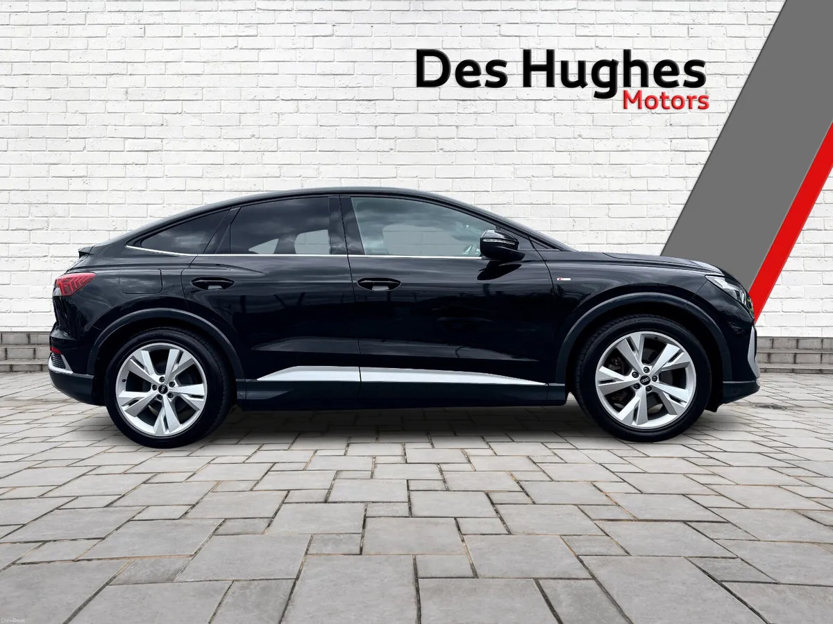 Audi Q4 e-tron 2023 S-Line 40 82kWh - Image 5