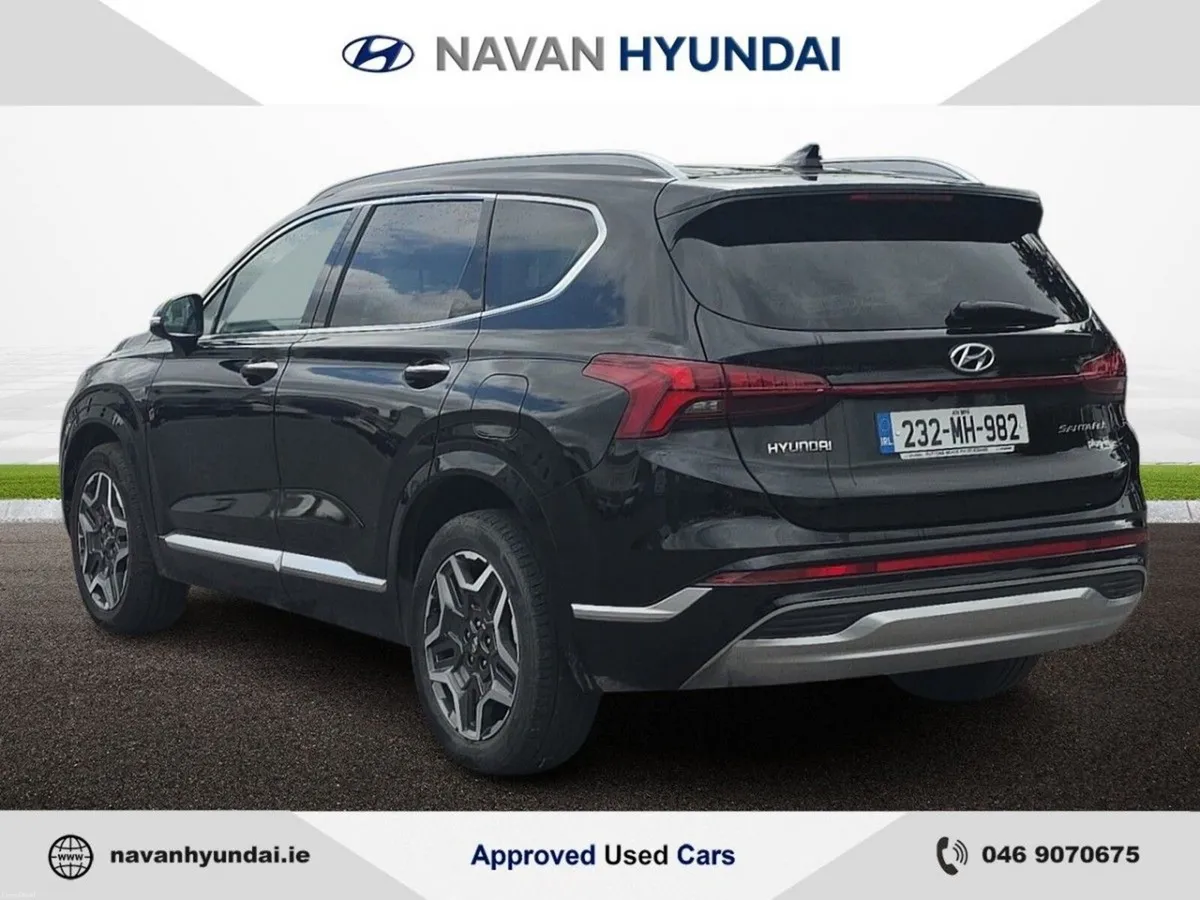 Hyundai Santa Fe 1.6 PHEV 4WD Executive Plus Auto - Image 6