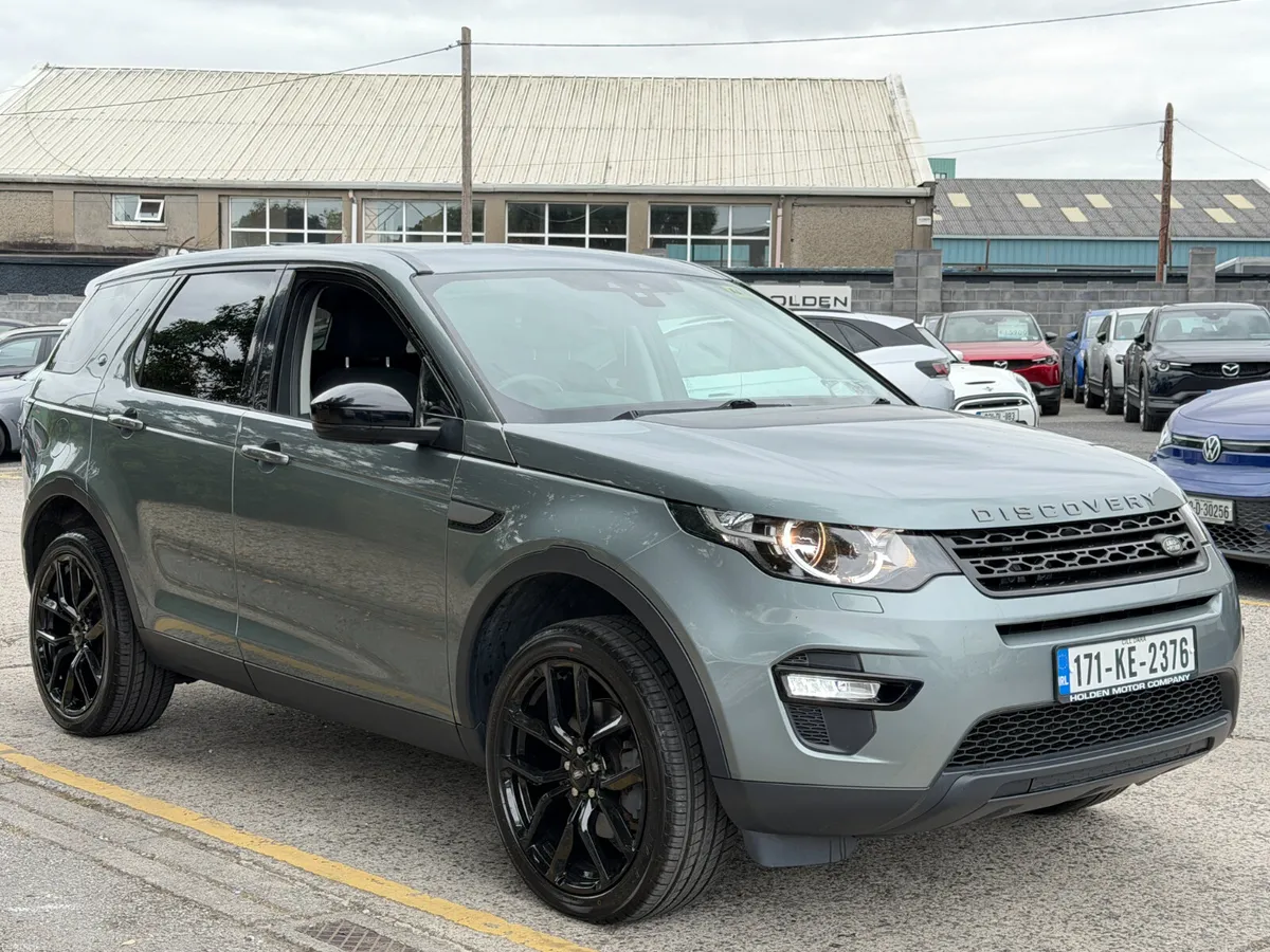 2017 Land Rover Discovery Sport.7 SEATER.LOW MILES - Image 6