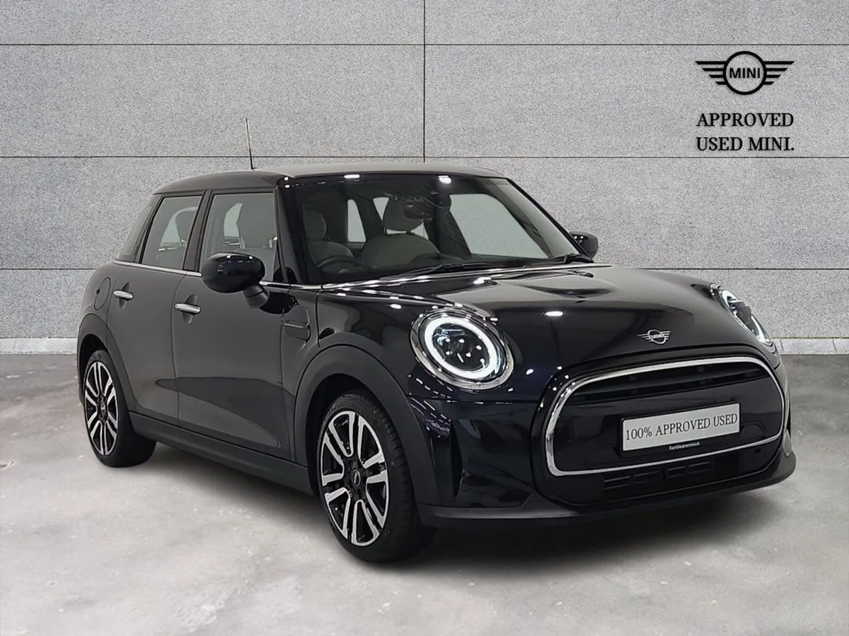 Mini Cooper Cooper Exclusive Auto - Image 1