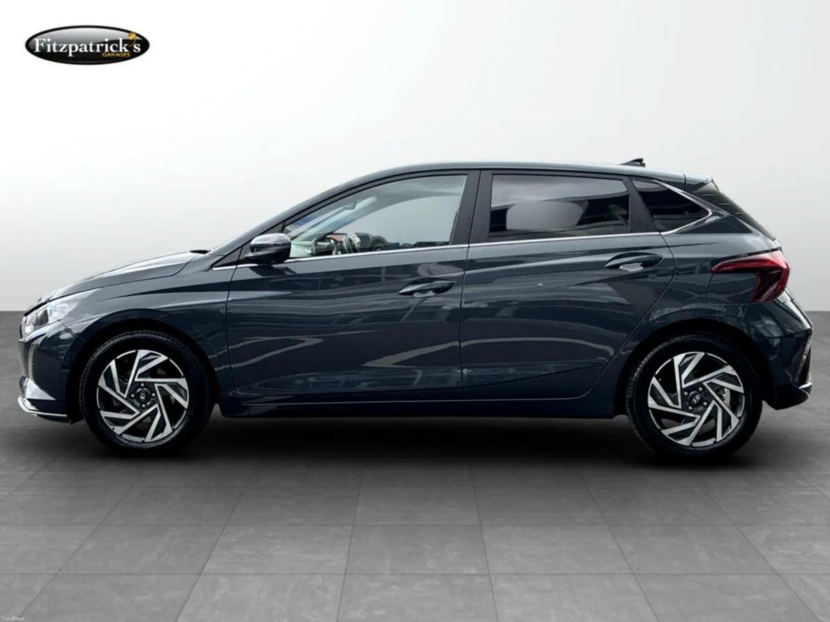 Hyundai i20 Deluxe Plus 1.0 Petrol Automatic - Image 5