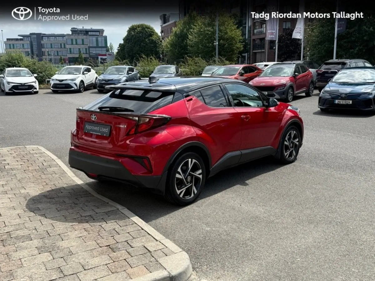 Toyota C-HR HYBRID SPORT BI-TONE 4DR - Image 2