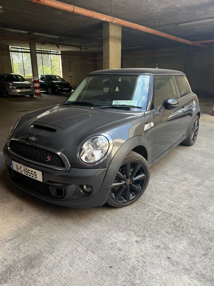 2011 MINI Cooper S 1.6 Turbo High spec - Image 1