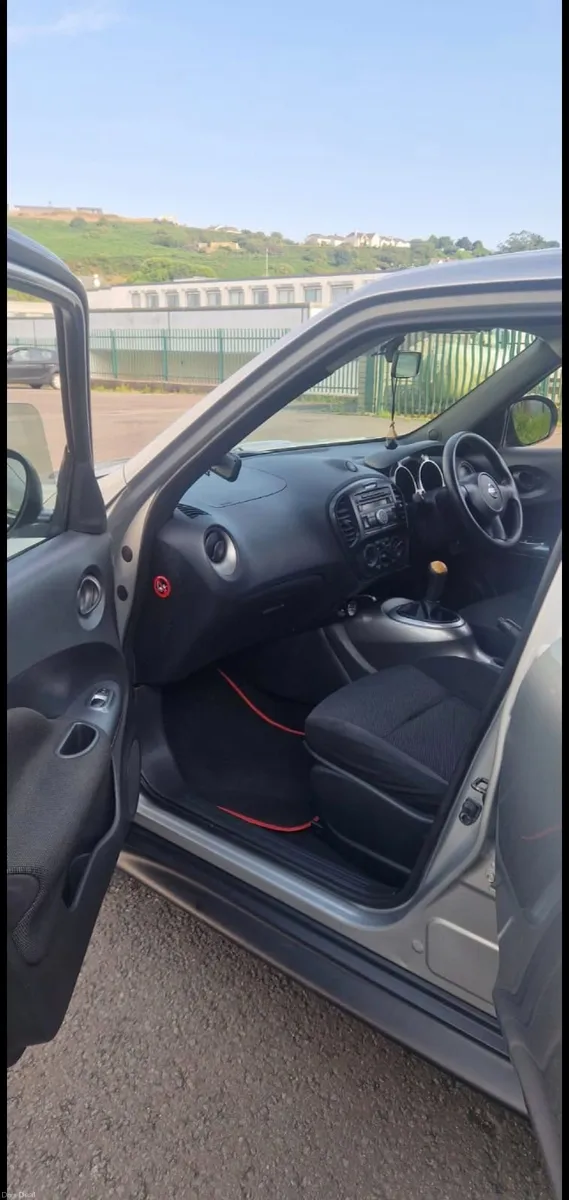 Nissan Juke 2011 - Image 2
