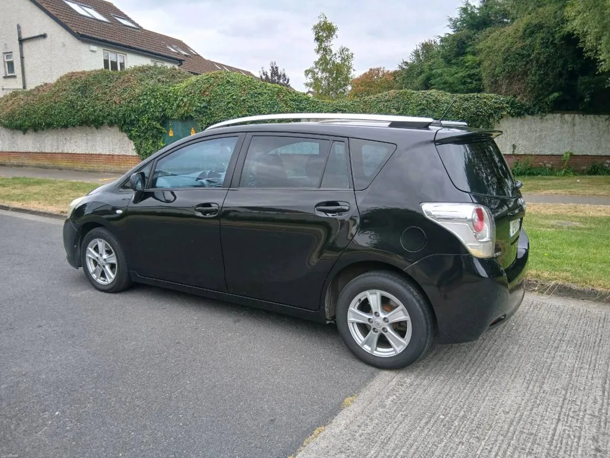 Toyota Verso 7seater - Image 3