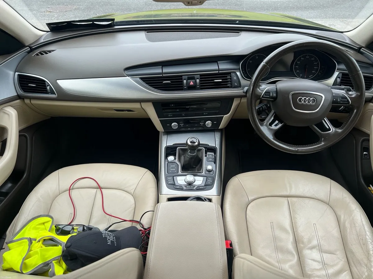 Audi A6 manual - Image 3