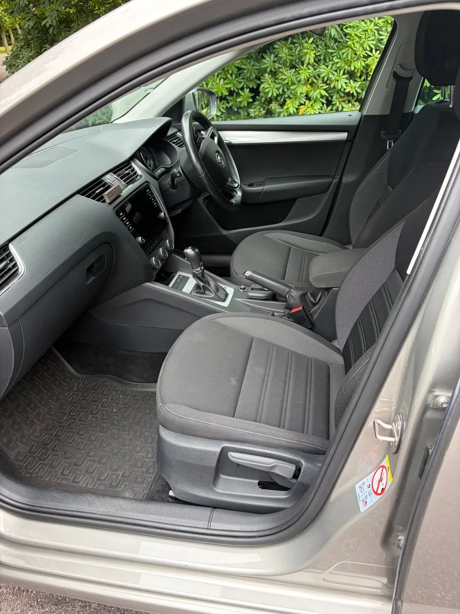 Skoda Octavia 2018 - Image 4