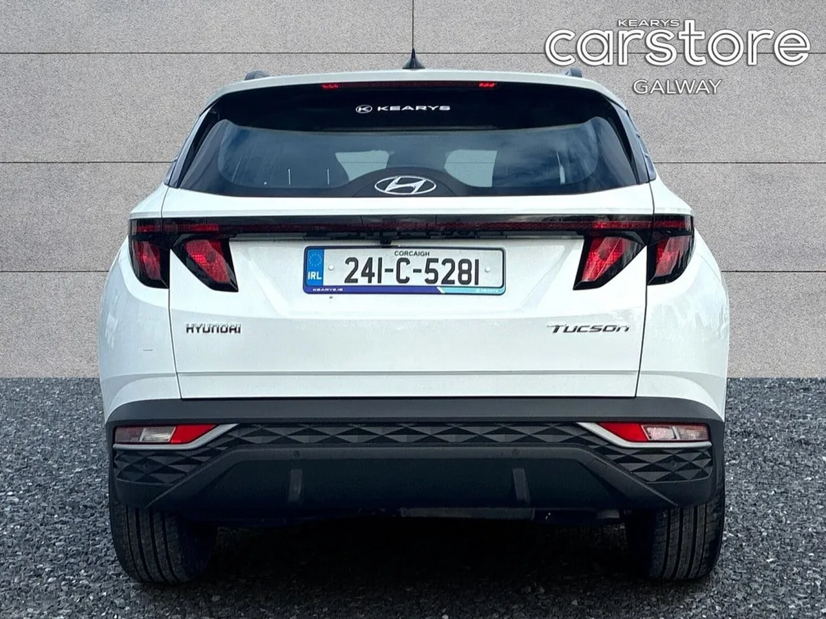 Hyundai Tucson 2WD Executive - Image 4