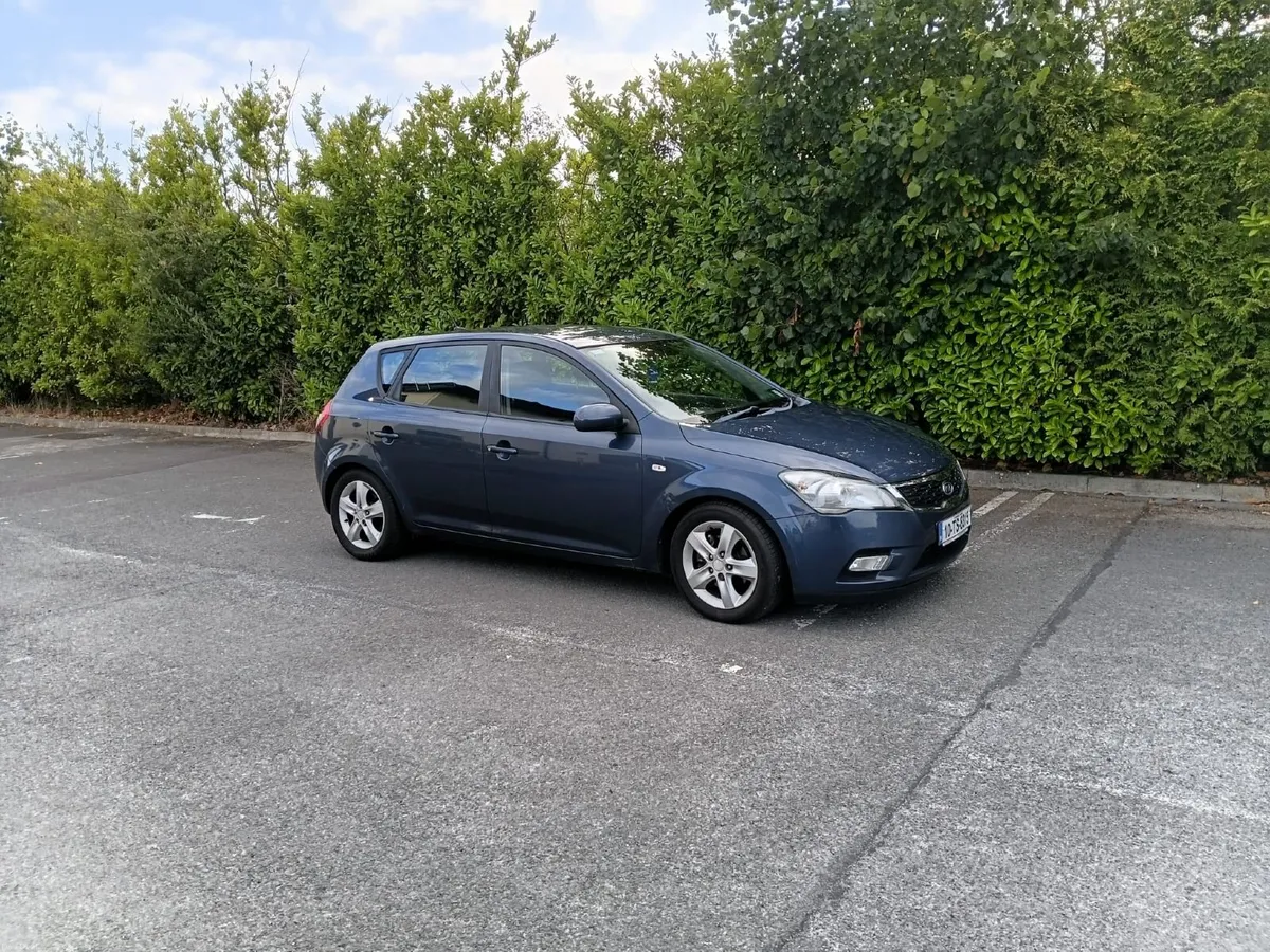 2010 KIA CEED NCTD 06/27 3 MONTHS WARRANTY - Image 1