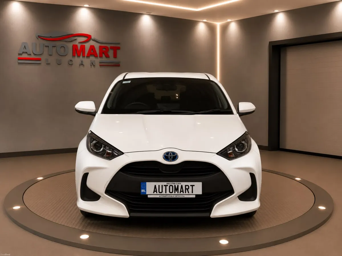TOYOTA YARIS 2021 1.5 HYBRID AUTOMATIC TOP SPEC - Image 2