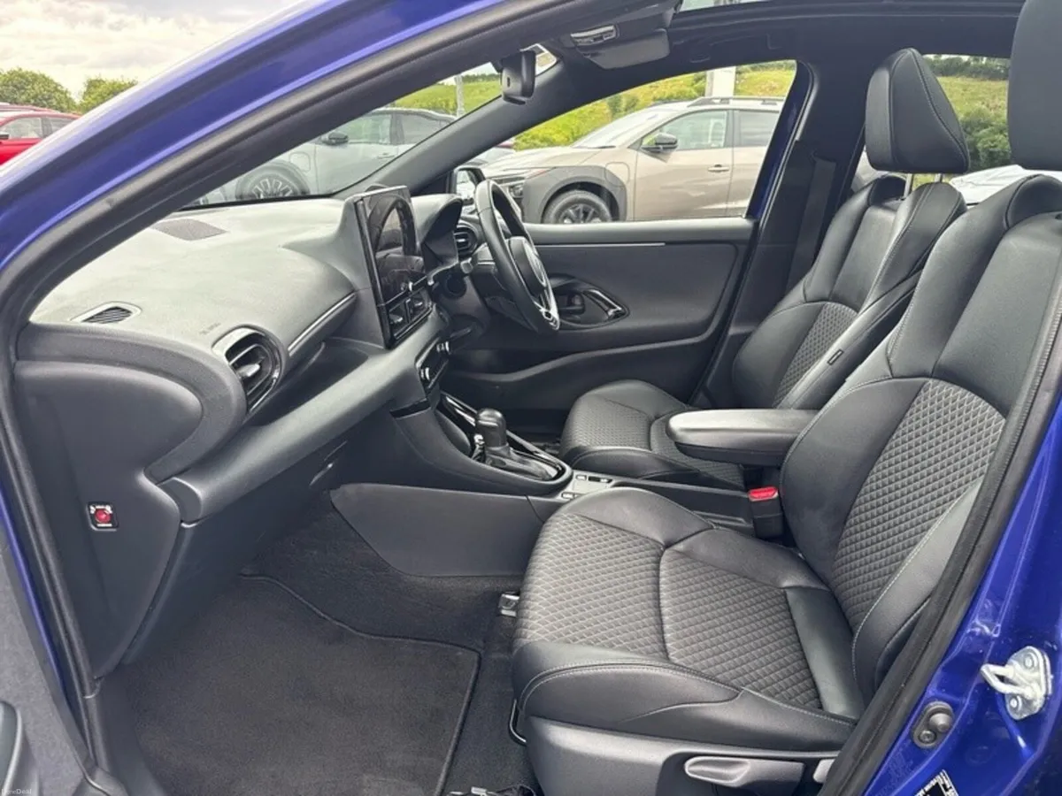 Toyota Yaris Yaris Hybrid 130 Platinum - Image 6