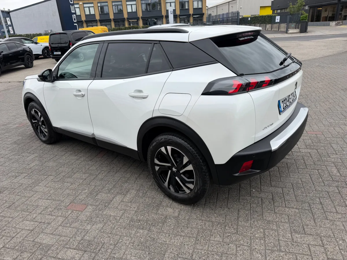 2023 Peugeot 2008 Allure 1.2 - Image 6
