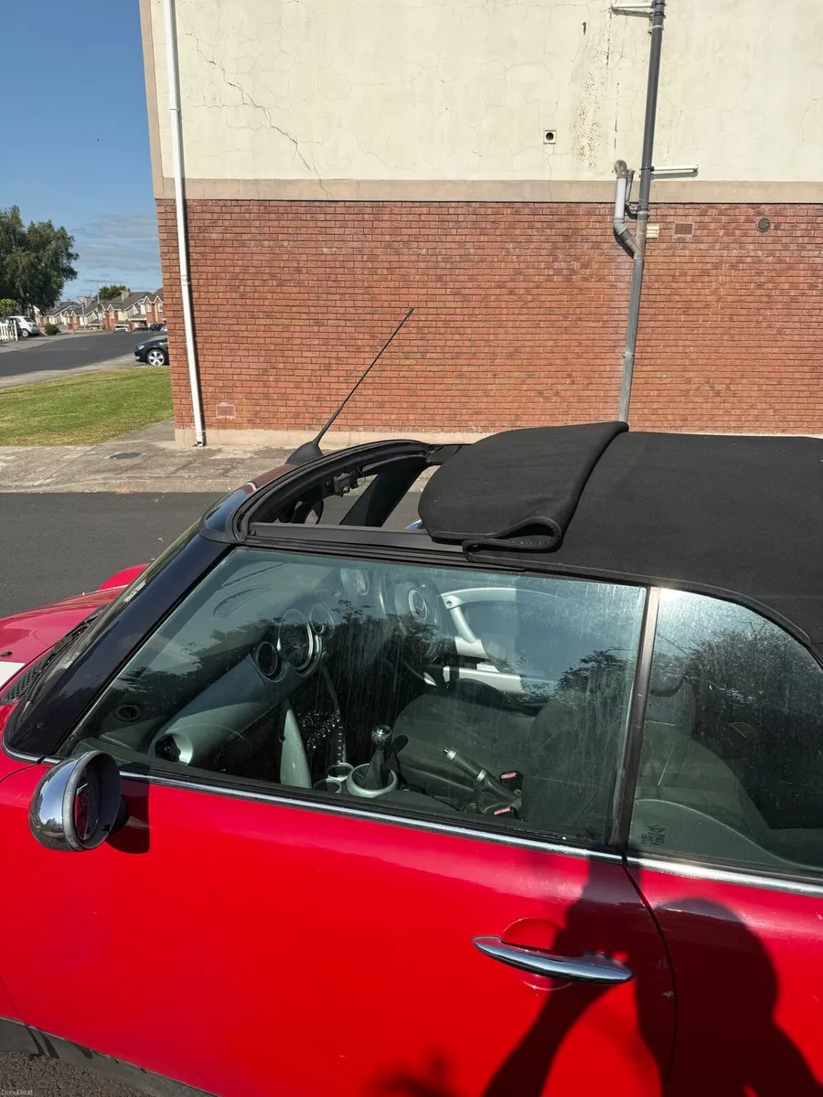 2004 Mini Cooper Convertible - Image 2