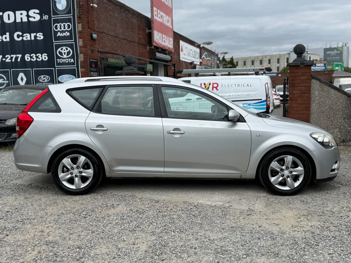 2011 Kia Ceed 1.6 TX ECODYNAMICS - Image 2