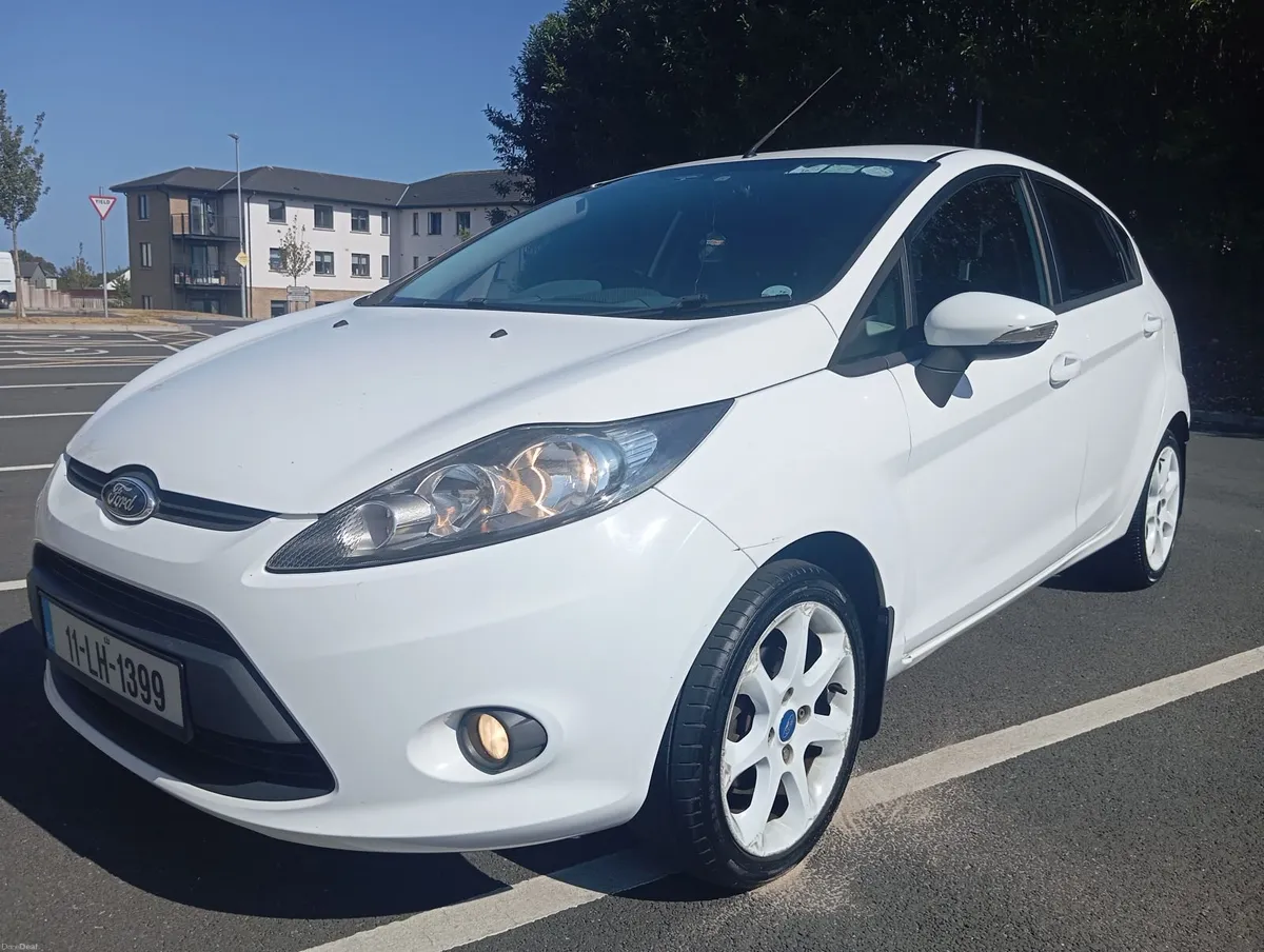 Ford Fiesta 2011 - Image 4