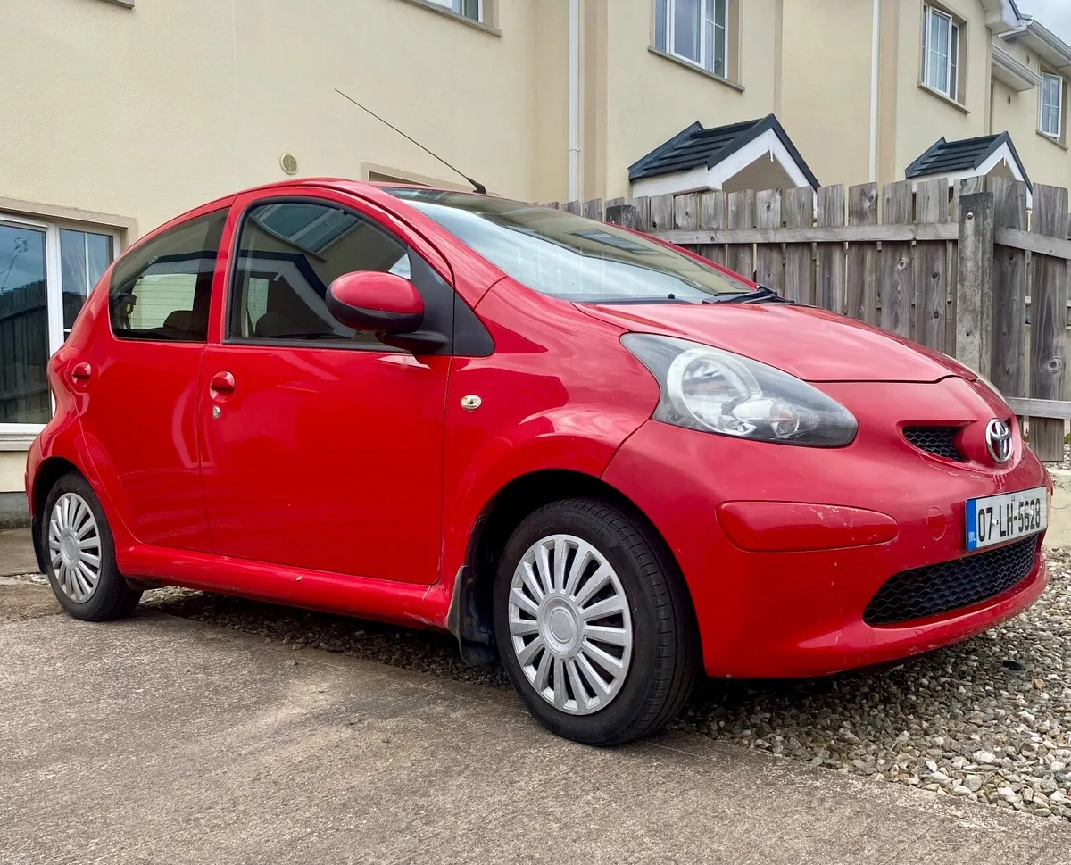 Toyota Aygo 2007 - Image 2