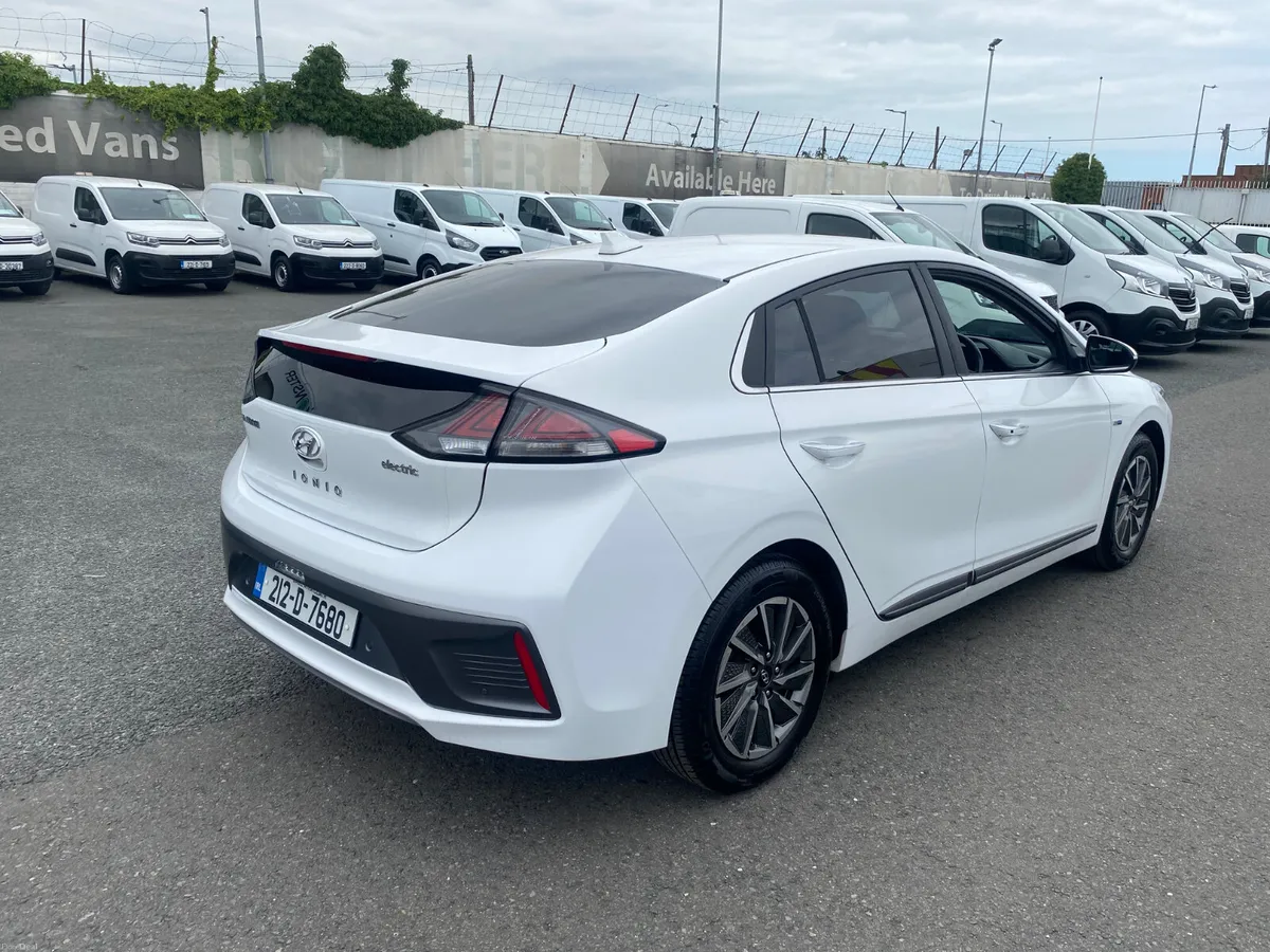 2021 Hyundai IONIQ Electric 38.3KWH - Image 6