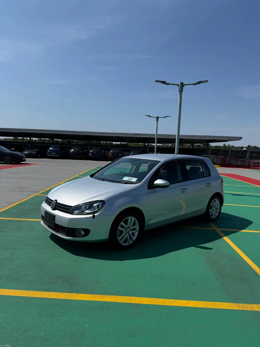 2012 VW Golf TSi 1.2 Petrol - VERY LOW MILEAGE - Image 3