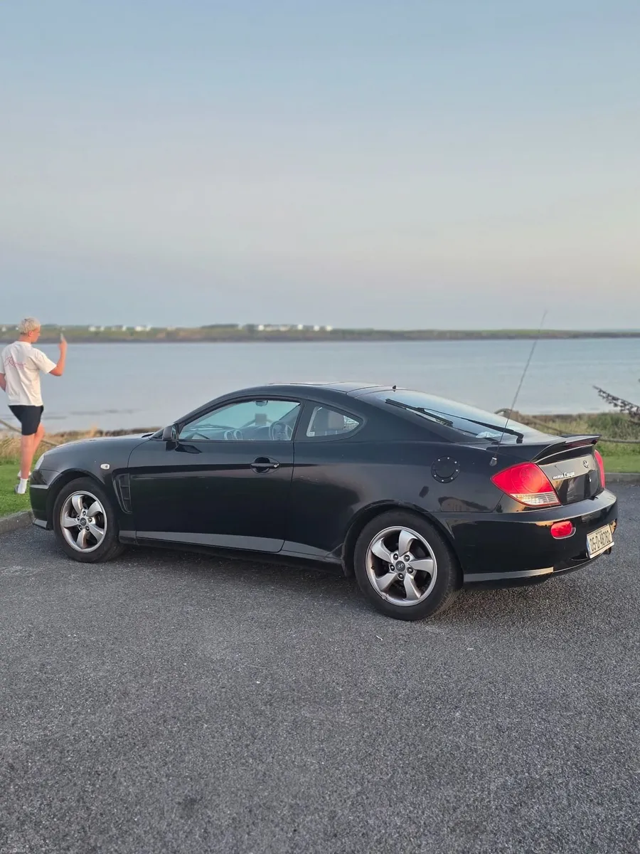 Hyundai Coupé 1.6 Manual - Image 2